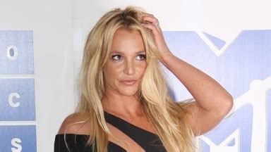 b spears nude|Britney Spears Poses Fully Nude on Instagram